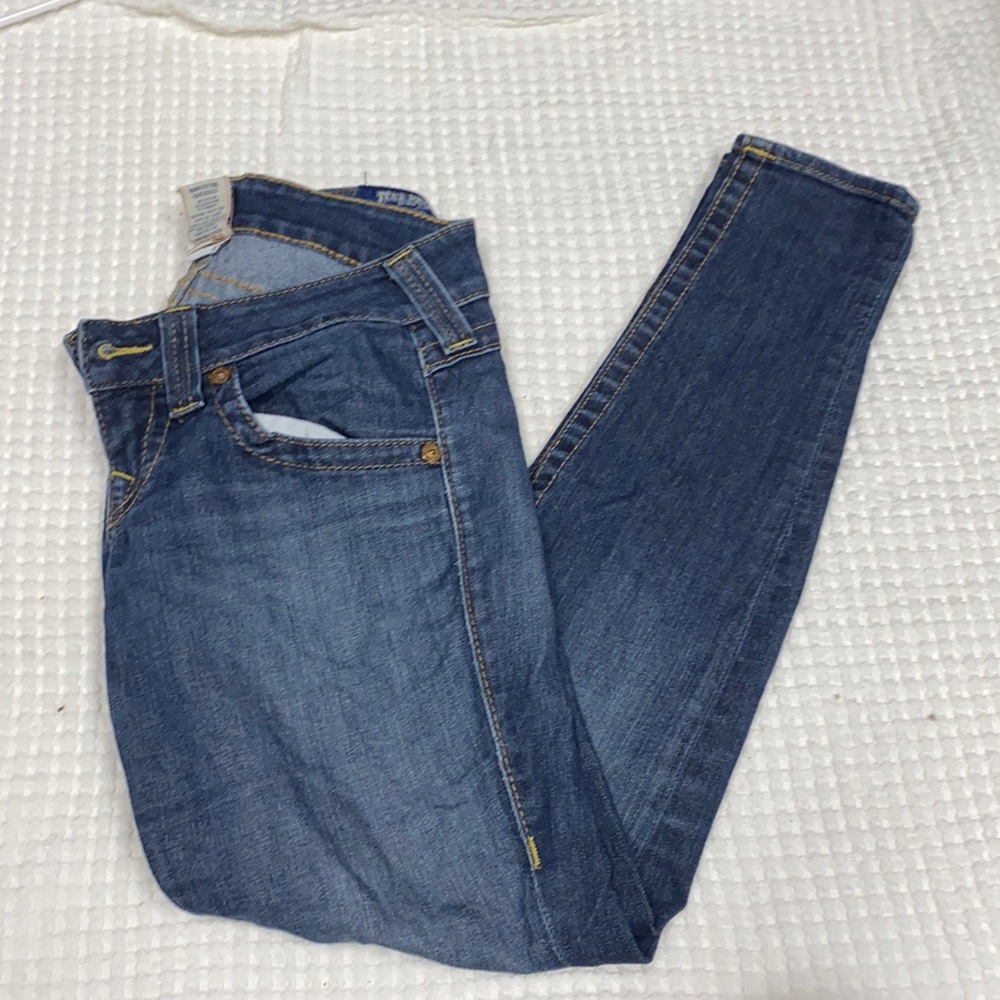 Dark wash skinny jeans